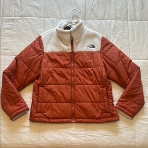 The North Face Women's Puffer Jacket - Rust and Cream